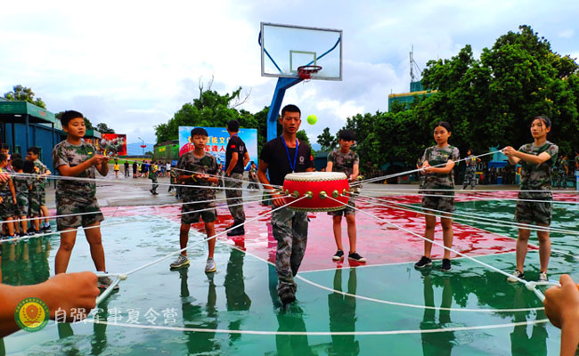 北京自强7天小学生暑期军事夏令营